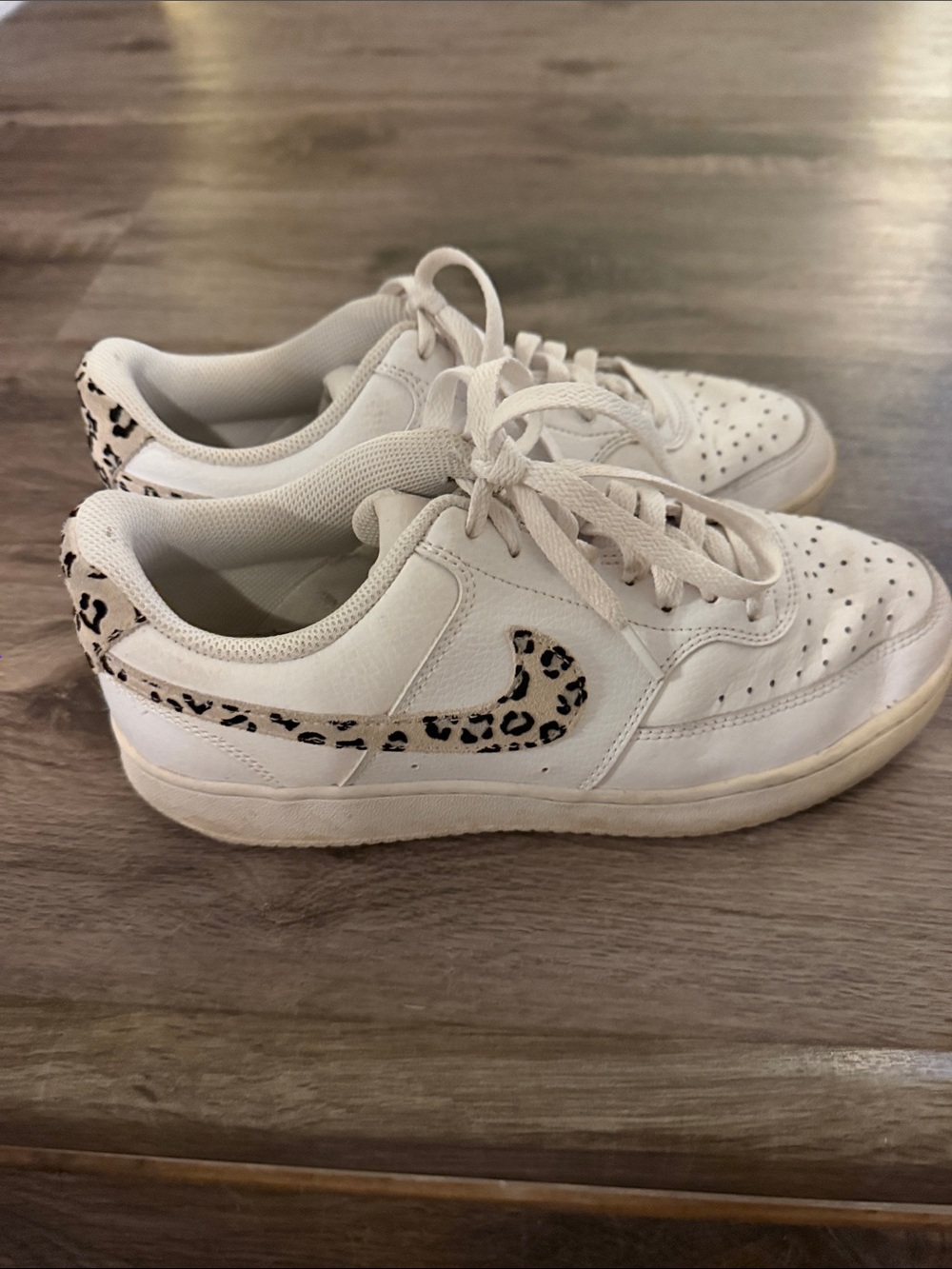 Nike Women’s White Leather Sneakers with Leopard-Print Swoosh Women’s size 9